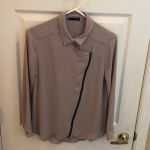 Krista Zip Front Blouse Sz XS